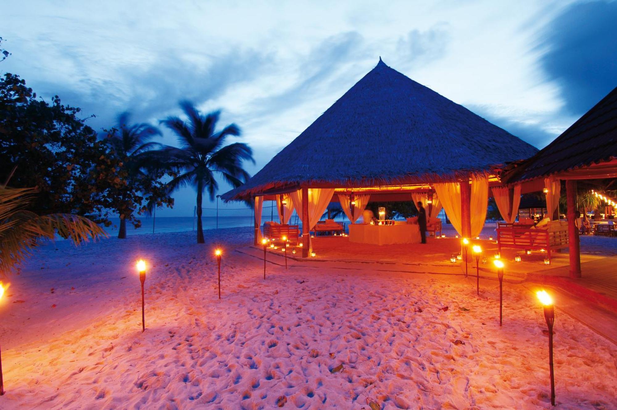 Diamonds Athuruga Maldives Resort & Spa Экстерьер фото