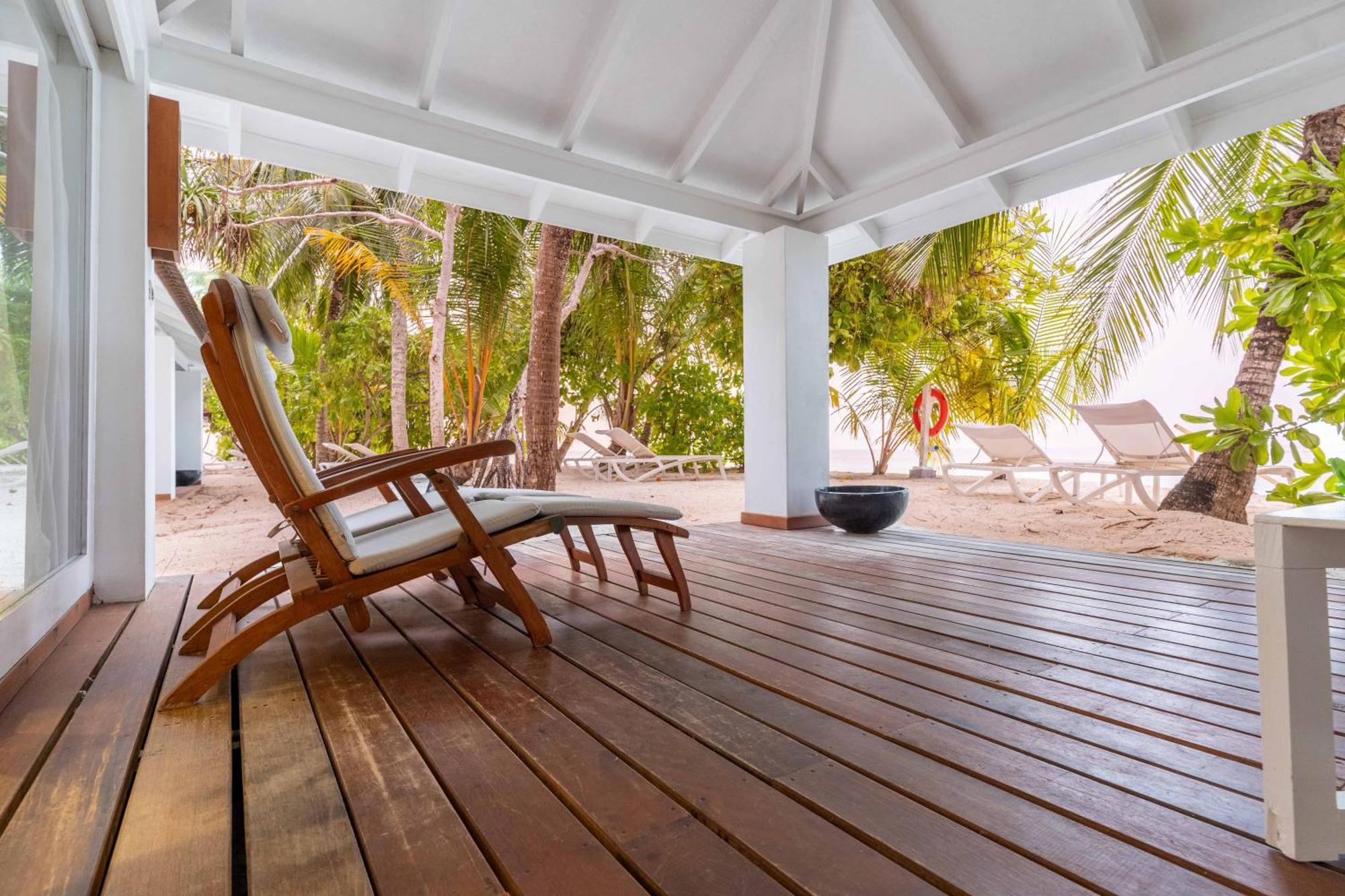 Diamonds Athuruga Maldives Resort & Spa Экстерьер фото